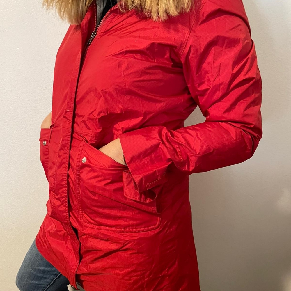 Patagonia wind breaker long style